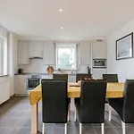 Casiola - Family With Parking In Apartment De Panne